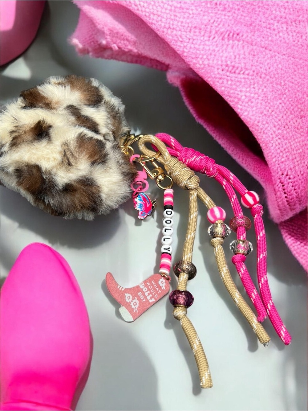 Dolly Inspired Pink Cheetah Heart Pom Pom Bag Charm 🤠💗 🦋👢💕 no